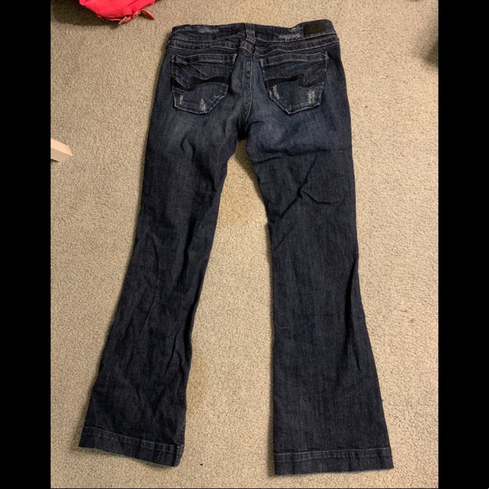 Jeans - Picture 2 of 3